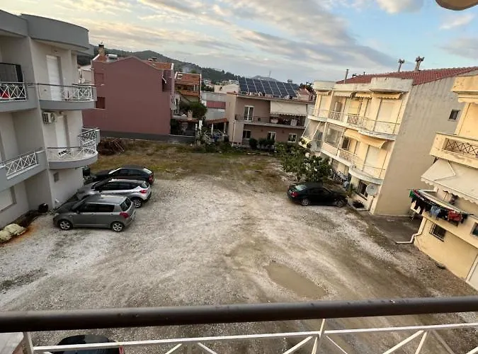 Moshouse Apartment ! 2 Bedrooms Apartment!!
